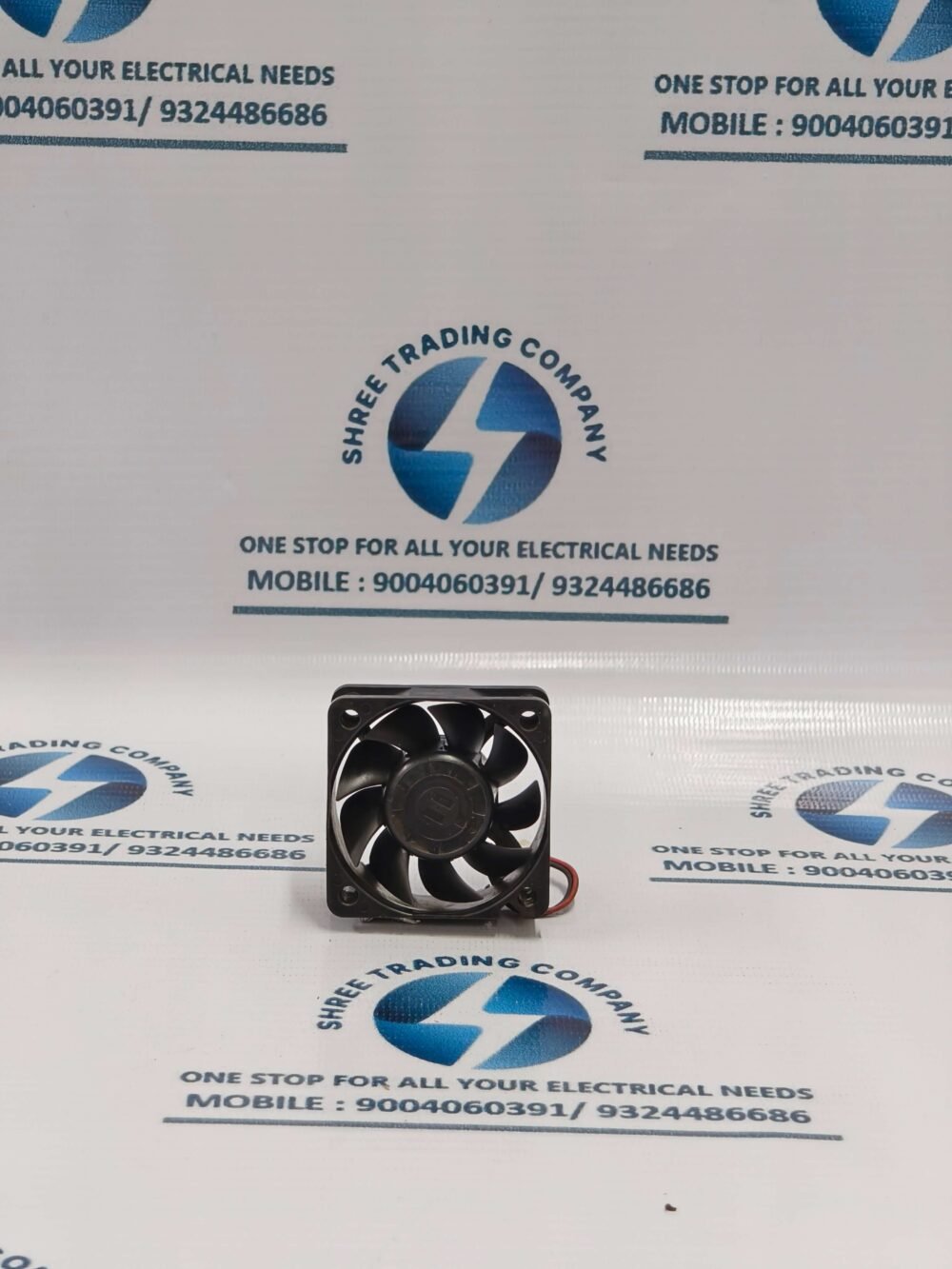 Cooling Fan Nmb -05020Ve 24R Ba - Image 2